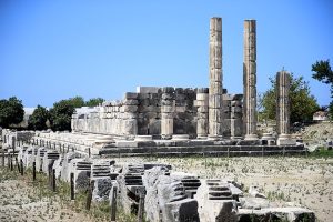 Temple of Leto