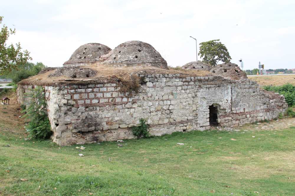 Gazi Mihal Bath