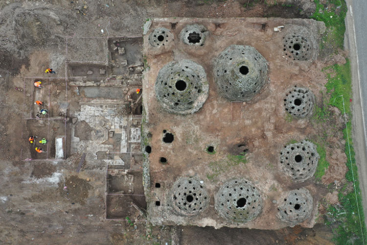 Gazi Mihal Bath