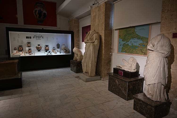 Ancient Treasures of Ainos Unearthed in Northwestern Türkiye: Now on Display in Edirne Museum