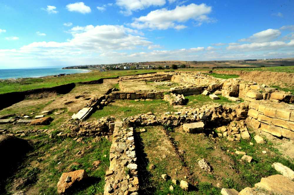 Heraion-Teikhos Ancient City