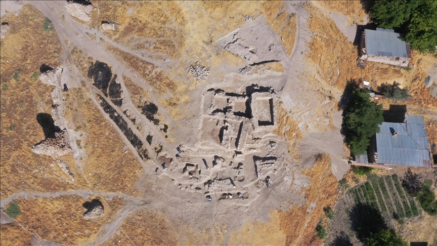 6,000-Year-Old Temple with Blood Channel and Altar Unearthed in Elazığ, Türkiye