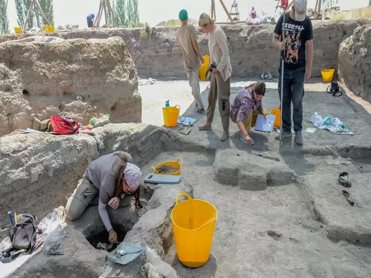 “House of the Dead” Unearthed at Çatalhöyük: Remains of 20 Individuals Discovered