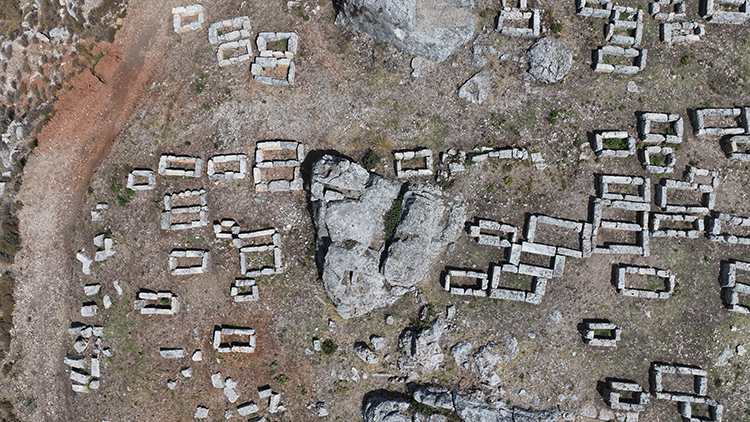 Four Roman-Era Tombs Unearthed at Sillyon Ancient City in Antalya