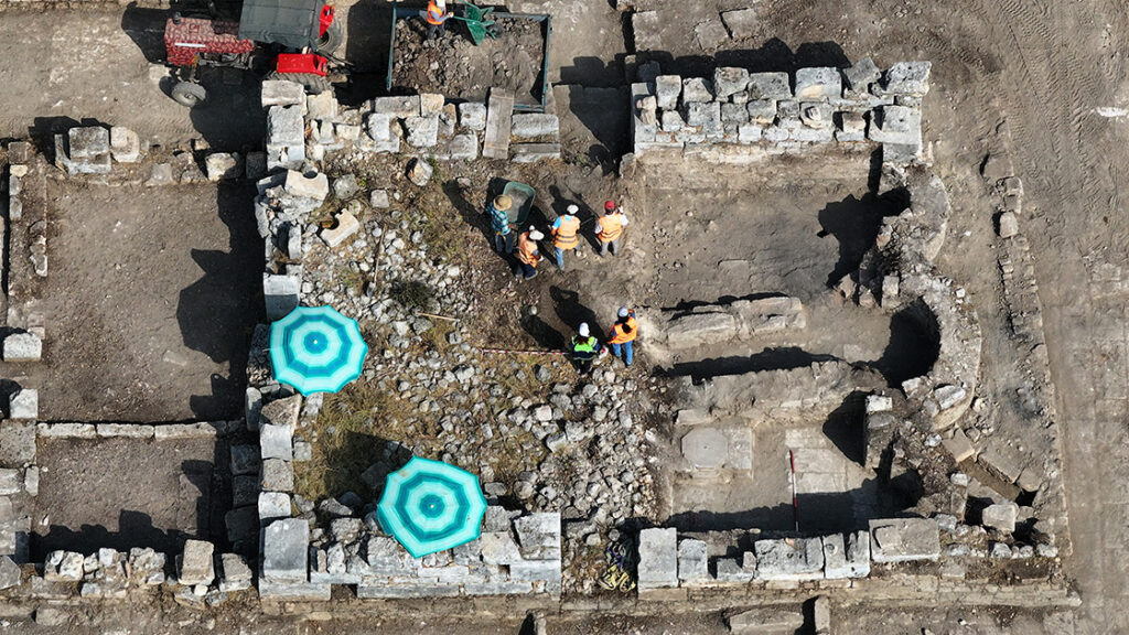 The 1-Kilometer Main Street of Sillyon Ancient City Has Been Unearthed
