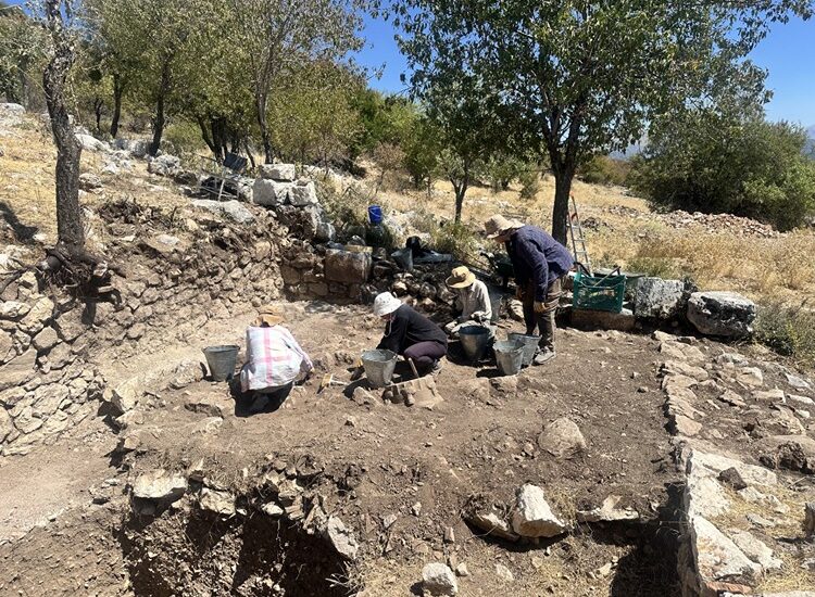 2,200-Year-Old Pantry and Kitchen Unearthed in Ancient City of Timbriada, Türkiye
