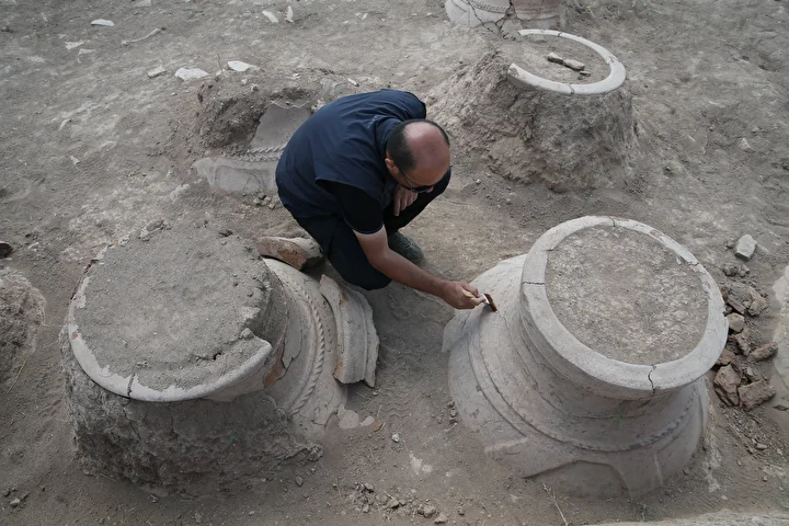 76 Cuneiform-Inscribed Pithoi Unearthed in Kevenli Fortress