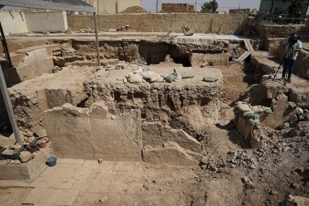 World’s Largest Assyrian Lamassu Unearthed at Nineveh’s Nabi Yunus Site