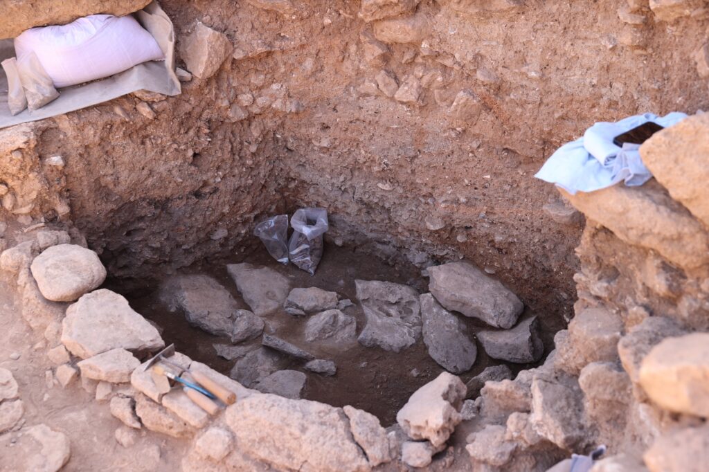 Daily Life Unearthed at Karahantepe: Over 30 Neolithic Dwellings Discovered