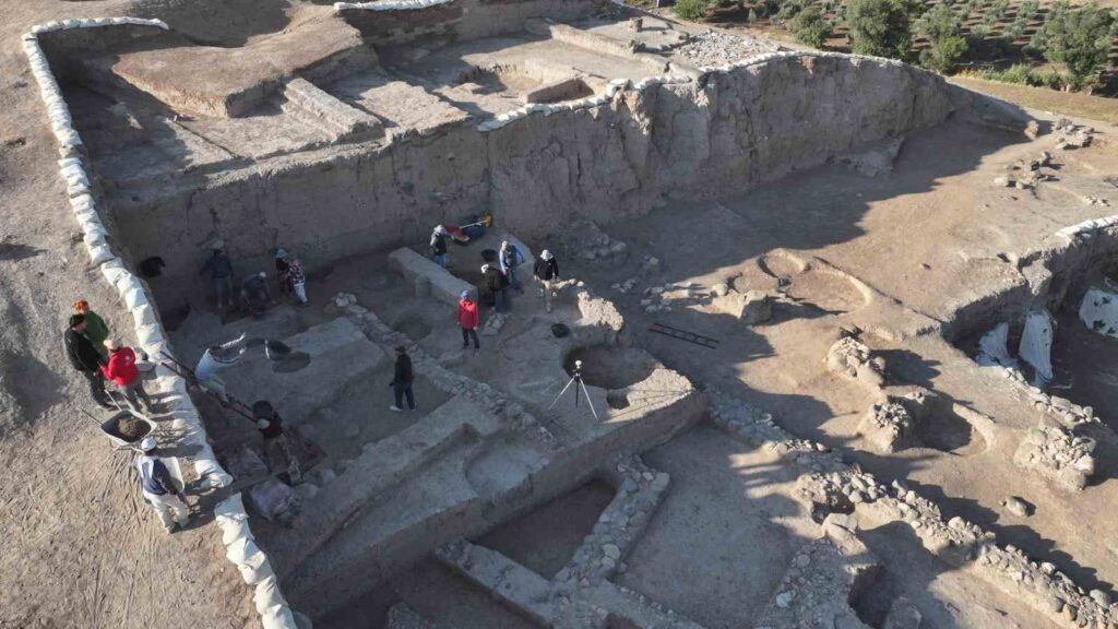 3,300-Year-Old Hittite Tablets and Official Seals Unearthed at Oylum Höyük Reveal a Lost Administrative Center