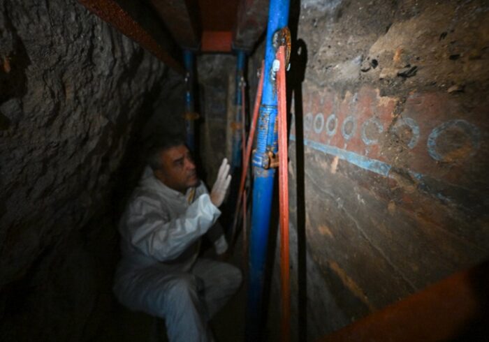 3,000-Year-Old Urartian Wall Paintings Protected Beneath Van’s Garibin Hill1