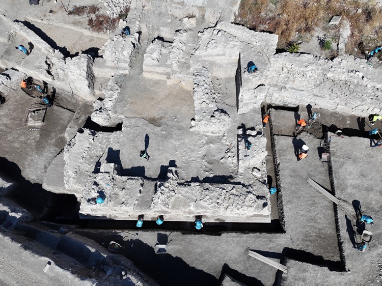 Foundation of One of the Twelve Gates Built Against the Mongol Threat Unearthed in the Seljuk Capital Konya