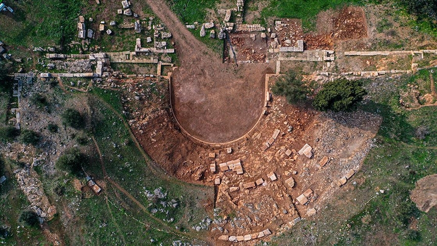 “Lonidos” Inscribed Seat Discovered in 5,000-Year-Old Ancient Theatre