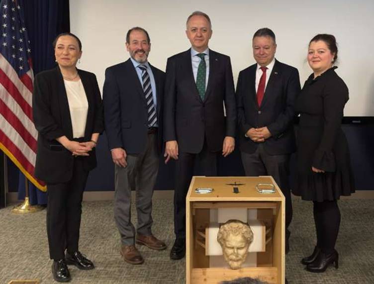 28 Antiquities Are Returning to Türkiye from the U.S., Including Boubon’s Lost Bronze Emperor