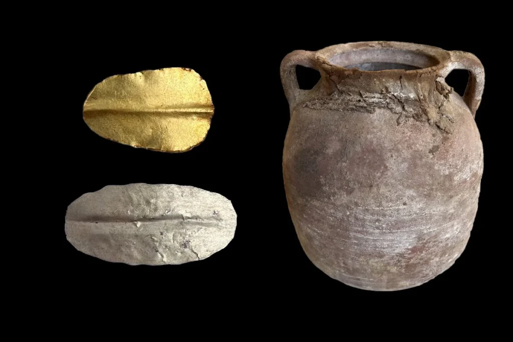 Roman-Era Cemetery in Egypt’s Minya Reveals Gold Tongues and Homer’s Iliad Papyrus