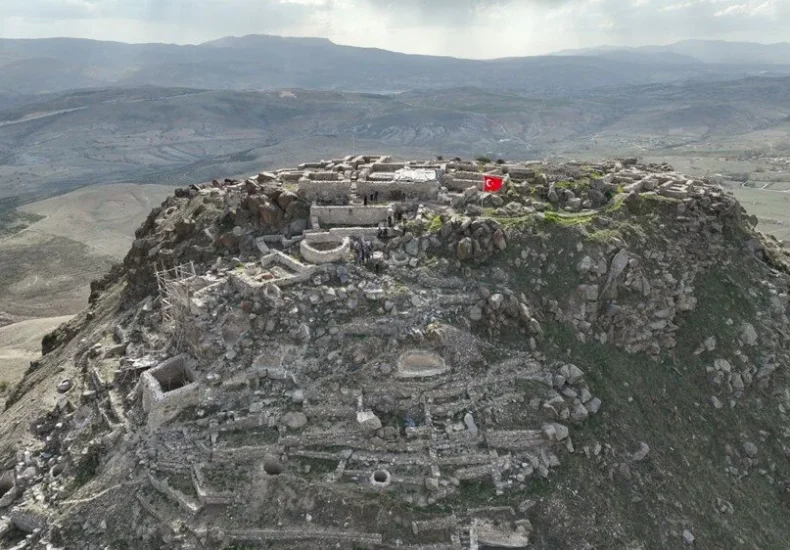 Gevale Castle on Takkeli Mountain