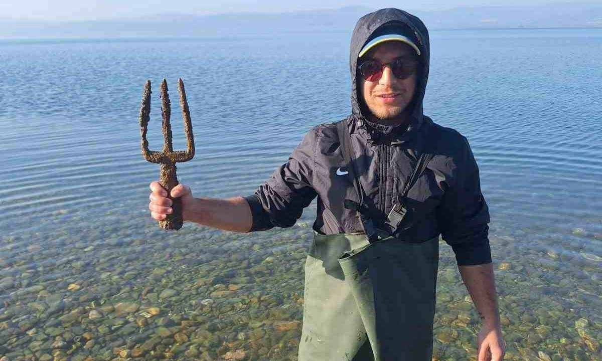 Poseidon's Spearhead