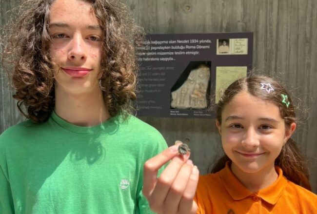 Two Young Brothers Donate a Rare Byzantine Signet Ring to the Troy Museum