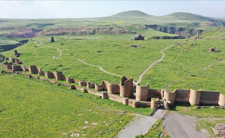 The 1,000-Year-Old Ani Walls