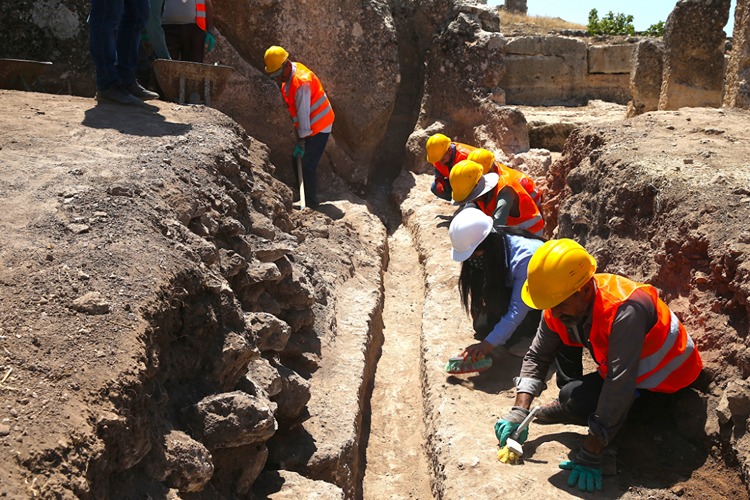 1,800-Year-Old Roman Water Distribution System Unearthed at Zerzevan Castle