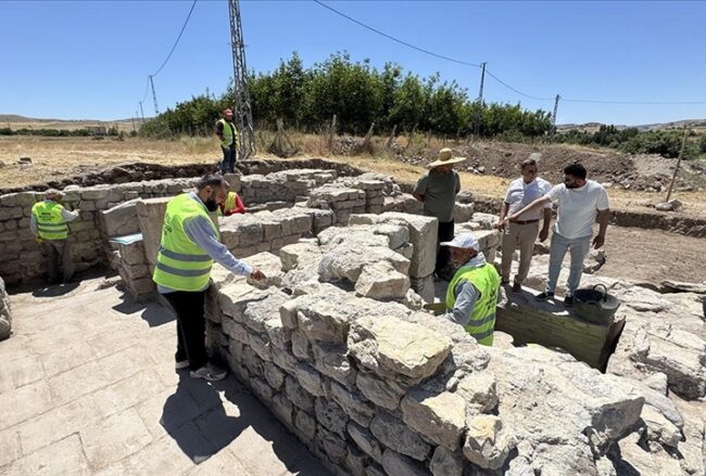 Archaeologists have uncovered a 1,700-year-old Roman bathhouse in a field in the village of Salkaya, located in Elazığ province in eastern Turkey. The discovery, which was made possible through ground-penetrating radar (GPR) and systematic excavations, offers valuable insights into the region’s Roman past and is believed to have belonged to an elite social class of the Late Roman Empire. The bath complex includes cold, warm, and hot rooms, a hypocaust (underfloor heating system), sweat rooms, pools, and both fresh and wastewater channels. With its advanced engineering and well-preserved structure, experts say the bathhouse stands out as one of the most significant Roman-era discoveries in the region. From Mosaic to Monument: Signs of an Ancient Settlement The initial clue to the area's rich history emerged in 2023 when a local farmer digging to plant cherry trees stumbled upon a colorful Roman floor mosaic adorned with animal figures. Following this discovery, researchers conducted GPR scans in the surrounding area and identified the outline of a larger structure just 70 meters to the south. Excavations in 2024 confirmed the presence of a Roman bath complex covering approximately 75 square meters. This finding has expanded the archaeological significance of the area and sparked renewed interest in its ancient urban layout. "We Believe This Was a Roman Settlement" Ahmet Demirdağ, Director of Culture and Tourism for Elazığ Province, emphasized the importance of the discovery: “The architectural features and technical complexity of the bathhouse indicate that it was used by members of the upper class. This find strongly suggests that the area was once a Roman settlement. We have now registered 30 acres of land for further exploration.” Demirdağ added that ongoing excavations aim to uncover more structures from the same period, further enriching the region's cultural heritage. A First for Elazığ Lead archaeologist Emre Çayır highlighted that this is the first Roman bathhouse of its kind discovered within Elazığ’s borders. “The hypocaust heating system, the well-preserved layout of hot, warm, and cold rooms, and the use of basalt and limestone blocks all point to advanced Roman engineering. It’s remarkable that such a structure was hidden beneath agricultural land for so long.” According to Çayır, the site offers not only architectural value but also deep insights into the public health practices, water culture, and daily life of Roman society in Anatolia.