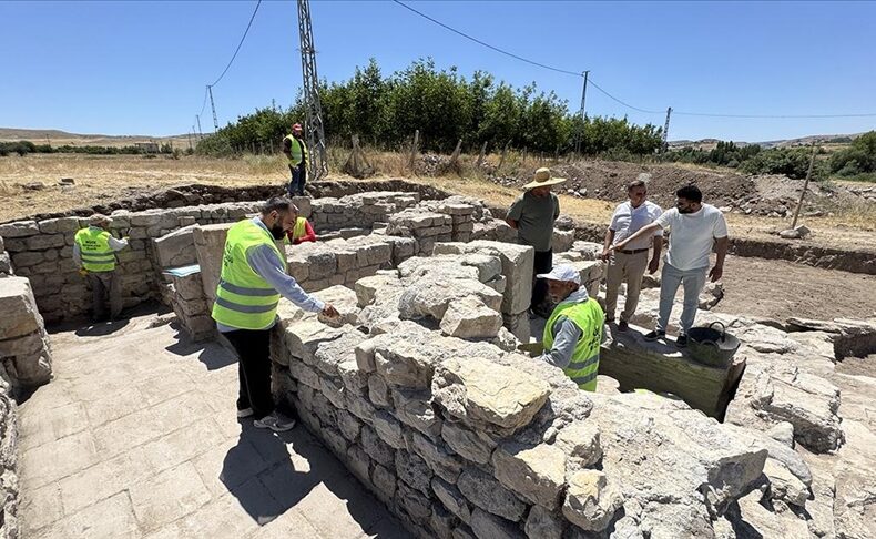 Archaeologists have uncovered a 1,700-year-old Roman bathhouse in a field in the village of Salkaya, located in Elazığ province in eastern Turkey. The discovery, which was made possible through ground-penetrating radar (GPR) and systematic excavations, offers valuable insights into the region’s Roman past and is believed to have belonged to an elite social class of the Late Roman Empire. The bath complex includes cold, warm, and hot rooms, a hypocaust (underfloor heating system), sweat rooms, pools, and both fresh and wastewater channels. With its advanced engineering and well-preserved structure, experts say the bathhouse stands out as one of the most significant Roman-era discoveries in the region. From Mosaic to Monument: Signs of an Ancient Settlement The initial clue to the area's rich history emerged in 2023 when a local farmer digging to plant cherry trees stumbled upon a colorful Roman floor mosaic adorned with animal figures. Following this discovery, researchers conducted GPR scans in the surrounding area and identified the outline of a larger structure just 70 meters to the south. Excavations in 2024 confirmed the presence of a Roman bath complex covering approximately 75 square meters. This finding has expanded the archaeological significance of the area and sparked renewed interest in its ancient urban layout. "We Believe This Was a Roman Settlement" Ahmet Demirdağ, Director of Culture and Tourism for Elazığ Province, emphasized the importance of the discovery: “The architectural features and technical complexity of the bathhouse indicate that it was used by members of the upper class. This find strongly suggests that the area was once a Roman settlement. We have now registered 30 acres of land for further exploration.” Demirdağ added that ongoing excavations aim to uncover more structures from the same period, further enriching the region's cultural heritage. A First for Elazığ Lead archaeologist Emre Çayır highlighted that this is the first Roman bathhouse of its kind discovered within Elazığ’s borders. “The hypocaust heating system, the well-preserved layout of hot, warm, and cold rooms, and the use of basalt and limestone blocks all point to advanced Roman engineering. It’s remarkable that such a structure was hidden beneath agricultural land for so long.” According to Çayır, the site offers not only architectural value but also deep insights into the public health practices, water culture, and daily life of Roman society in Anatolia.