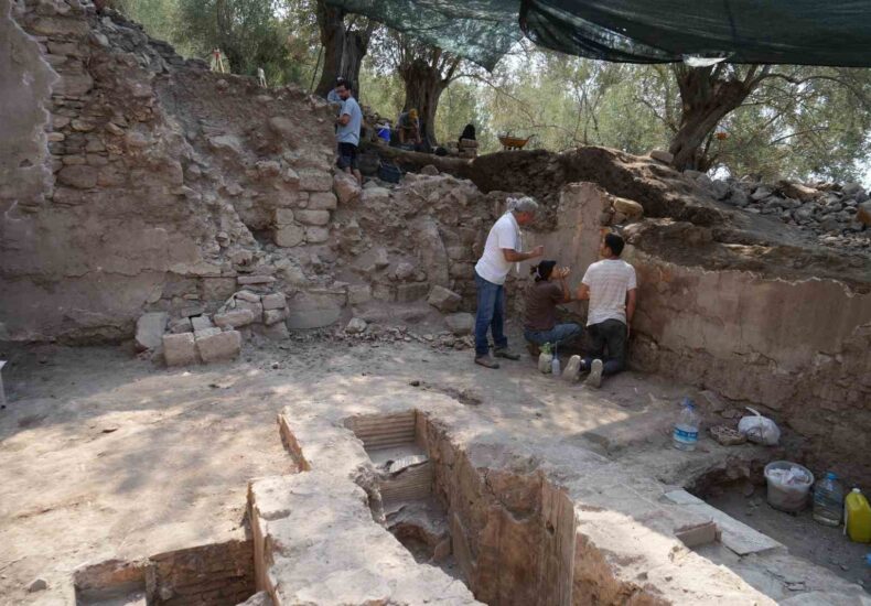Baptistery Discovered in Antandros: From Roman Villa to Christian Rituals