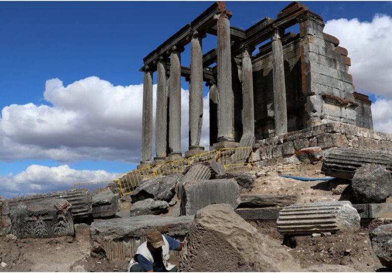Excavations at Aizanoi Reveal New Finds in the 2,000-Year-Old Temple of Zeus