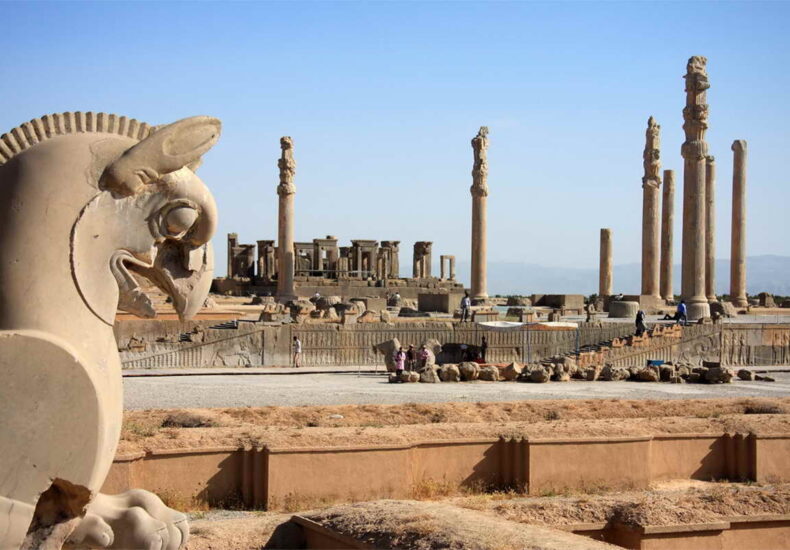 3,000-Year-Old Elamite Jar Burial Unearthed Near Persepolis
