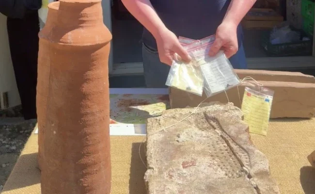 Experts Examine 2,000-Year-Old Roman-Era Woman’s Shoeprint Found in Sagalassos