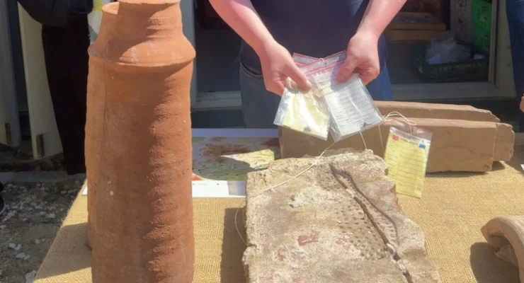 Experts Examine 2,000-Year-Old Roman-Era Woman’s Shoeprint Found in Sagalassos