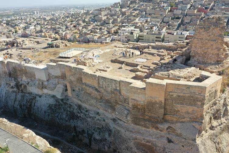 1,500-Year-Old Greek Mosaic Unearthed at Urfa Castle Reveals Names of Early Byzantine Clergy
