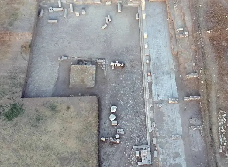 1,800-Year-Old Roman Agora Unearthed in the Ancient City of Metropolis
