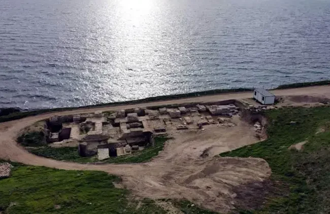 New Coastal Excavations at Perinthos Reveal Signs of Shell Processing on the Marmara Shore