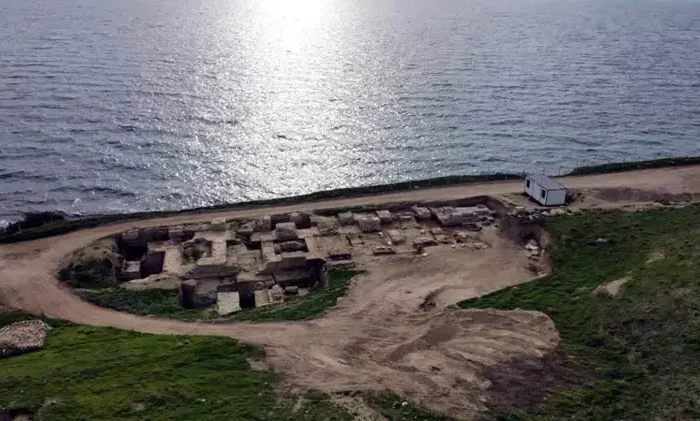 New Coastal Excavations at Perinthos Reveal Signs of Shell Processing on the Marmara Shore