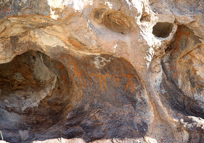 Neolithic Rock Art Discovered in Central Türkiye After Hiker Spots Ancient Cliff Figures