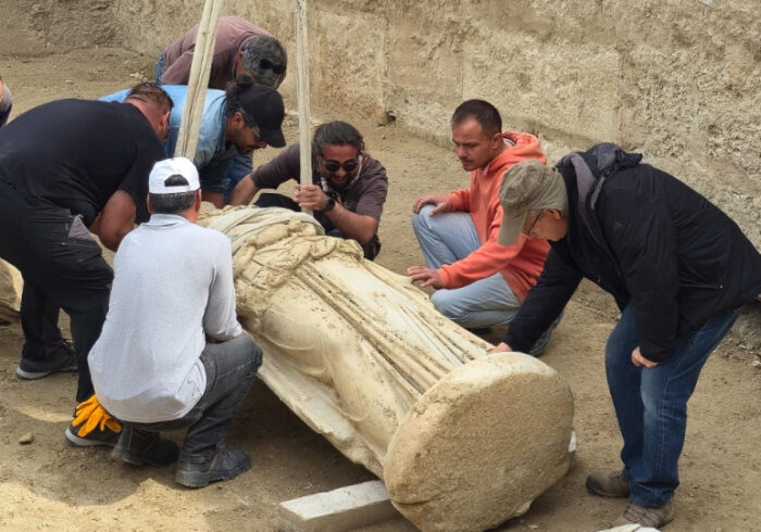 2,000-Year-Old Athena Statue Unearthed in Laodikeia’s Western Theater