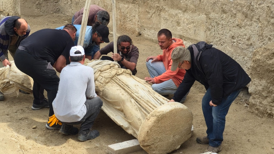 2,000-Year-Old Athena Statue Unearthed in Laodikeia’s Western Theater