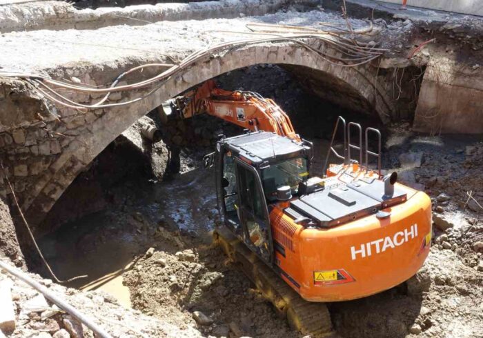 Roadworks in Rize Reveal a Hidden 19th-Century Stone Bridge Buried Beneath the City